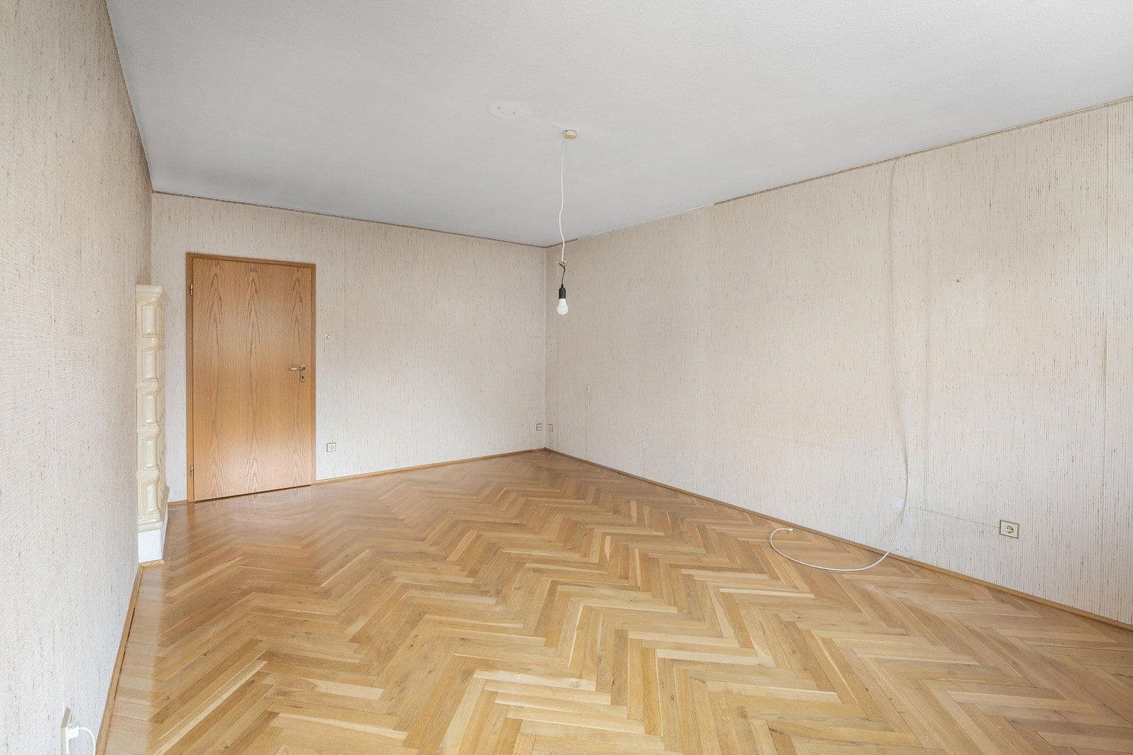 Prodej bytu 3+1 81 m², Meisenbachstrasse 26, Nürnberg, Bavorsko Prodej bytu 3+1 81 m², Meisenbachstrasse 26, Nürnberg, Bavorsko
