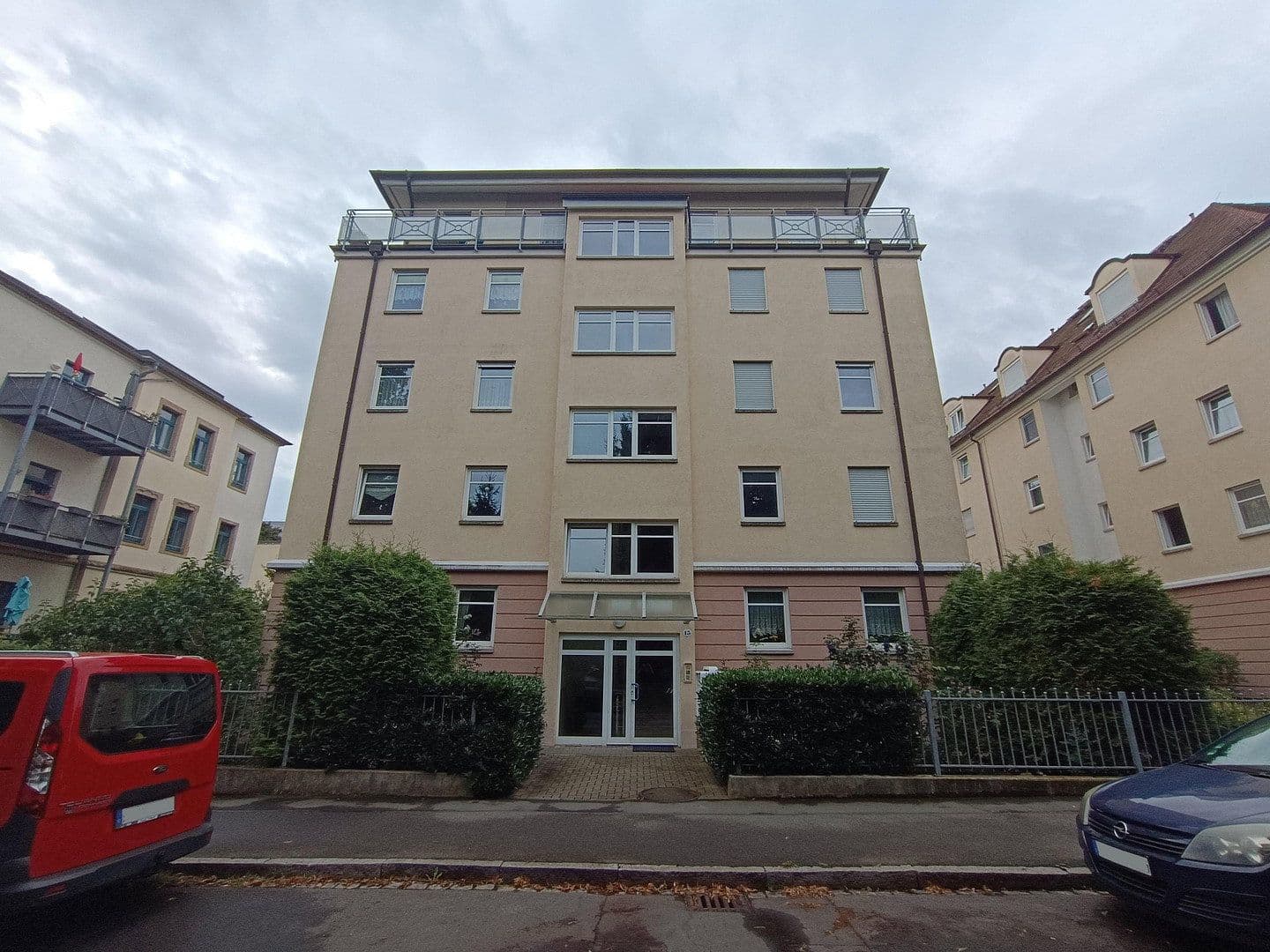 Prodej bytu 1+1 32 m², Sachsdorfer Str. 15, Dresden, Sasko Prodej bytu 1+1 32 m², Sachsdorfer Str. 15, Dresden, Sasko