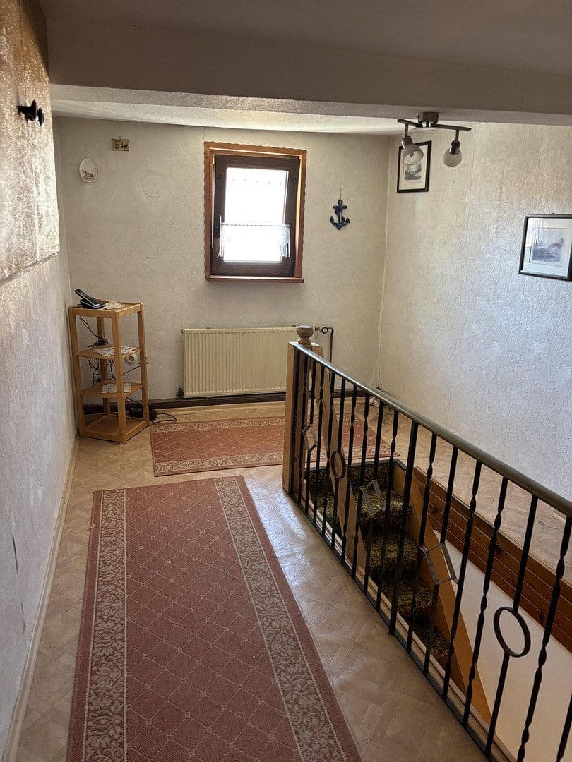 Pronájem domu 138 m², pozemek 234 m², Unkenbach, Porýní-Falc Pronájem domu 138 m², pozemek 234 m², Unkenbach, Porýní-Falc