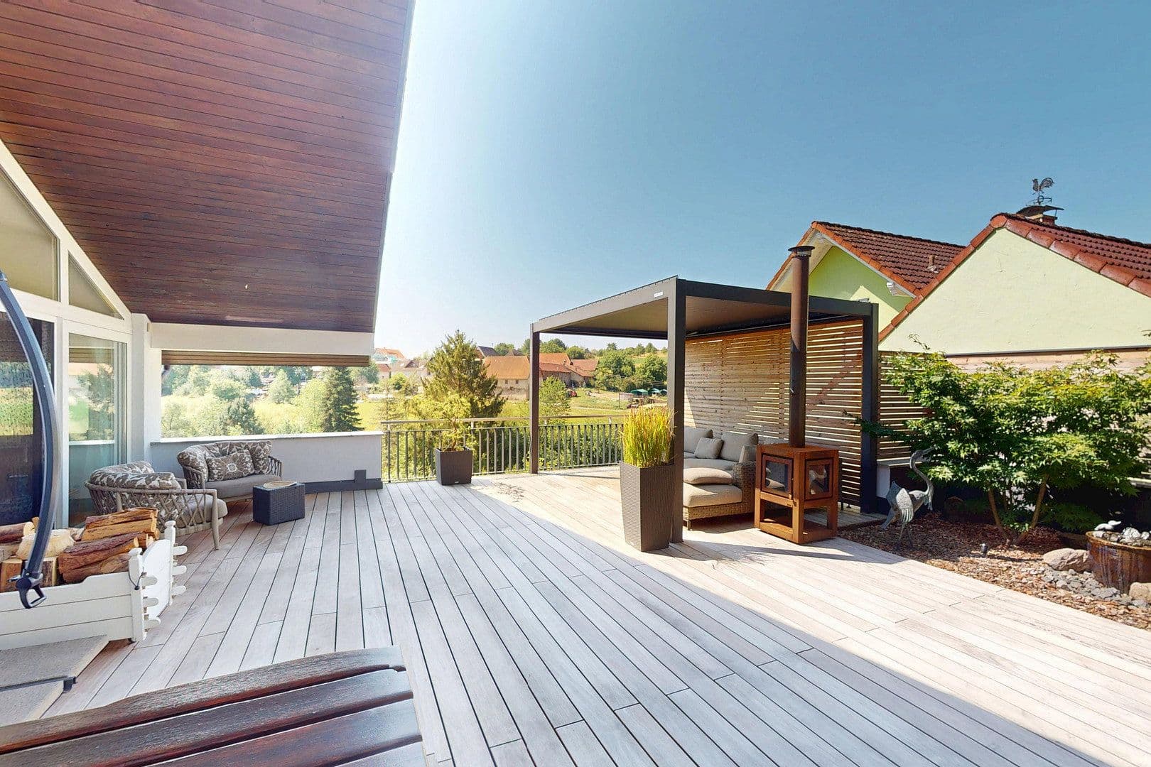 Prodej domu 256 m², pozemek 758 m², Mömbris, Bavorsko Prodej domu 256 m², pozemek 758 m², Mömbris, Bavorsko
