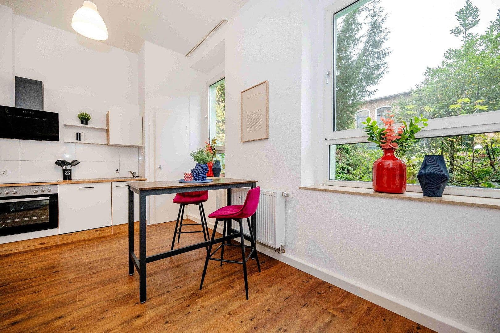 Pronájem bytu 2+1 78 m², Liebigstr 24, Düsseldorf, Severní Porýní-Vestfálsko Pronájem bytu 2+1 78 m², Liebigstr 24, Düsseldorf, Severní Porýní-Vestfálsko