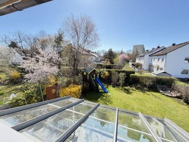 Prodej domu 181 m², pozemek 470 m², München, Bavorsko Prodej domu 181 m², pozemek 470 m², München, Bavorsko