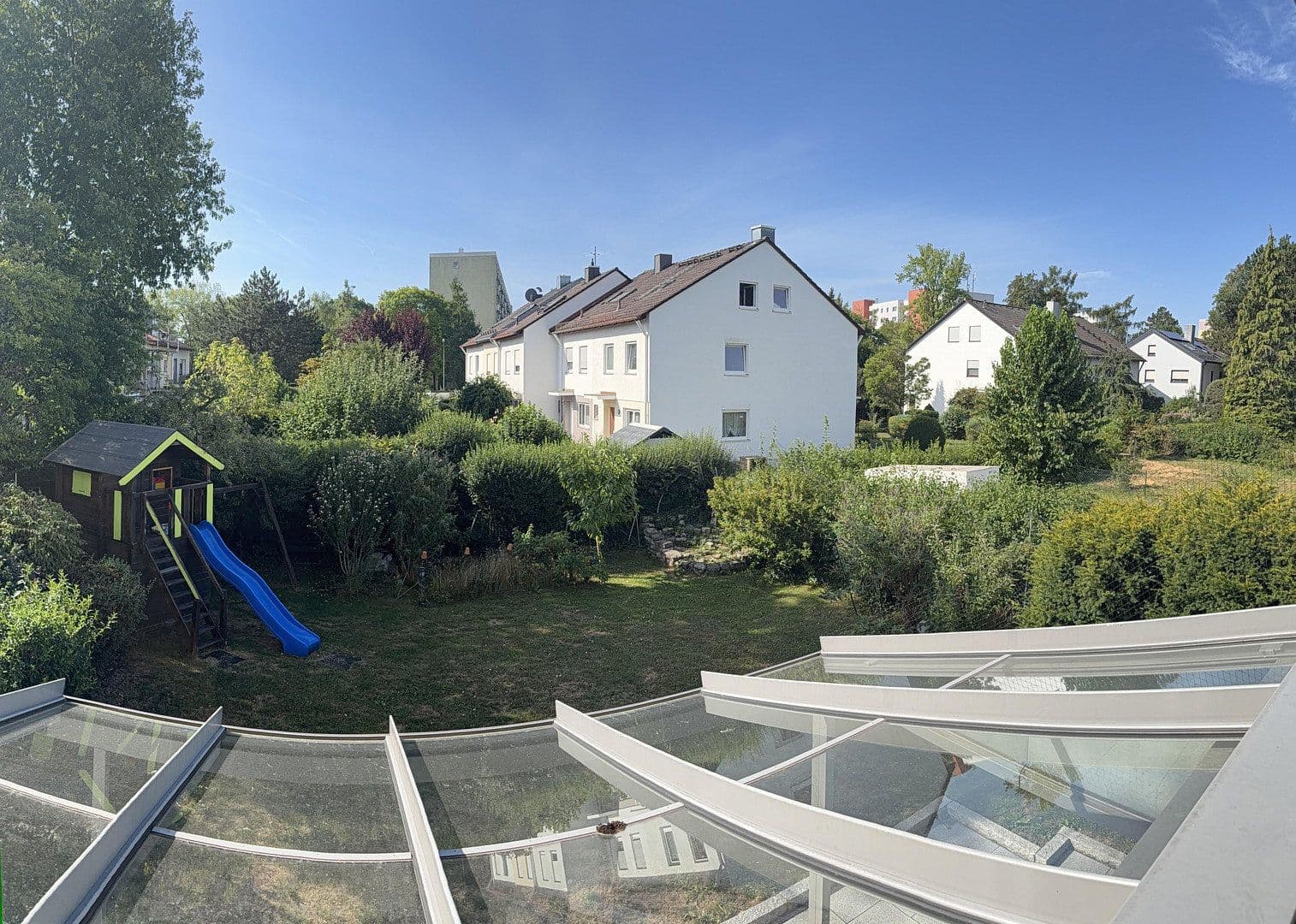 Prodej domu 181 m², pozemek 470 m², München, Bavorsko Prodej domu 181 m², pozemek 470 m², München, Bavorsko