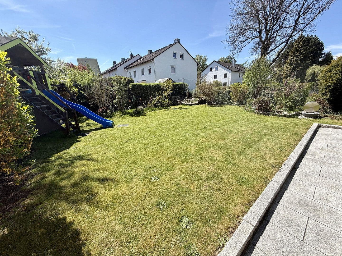 Prodej domu 181 m², pozemek 470 m², München, Bavorsko Prodej domu 181 m², pozemek 470 m², München, Bavorsko