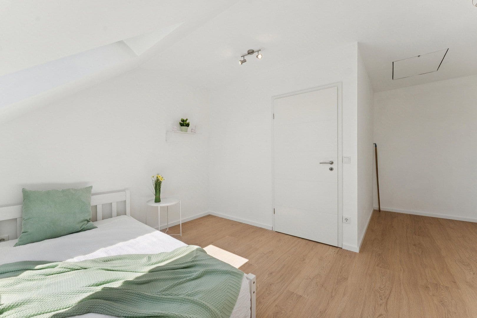 Prodej domu 104 m², pozemek 135 m², Göttingen, Dolní Sasko Prodej domu 104 m², pozemek 135 m², Göttingen, Dolní Sasko