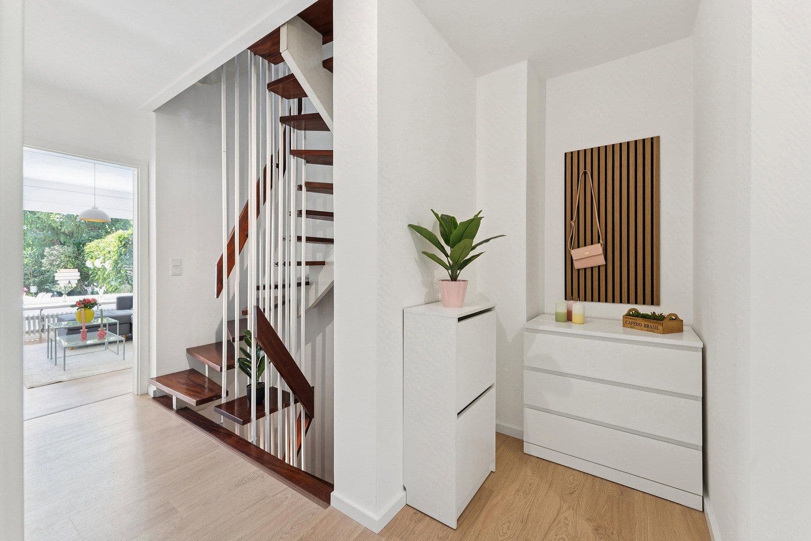 Prodej domu 104 m², pozemek 135 m², Göttingen, Dolní Sasko Prodej domu 104 m², pozemek 135 m², Göttingen, Dolní Sasko