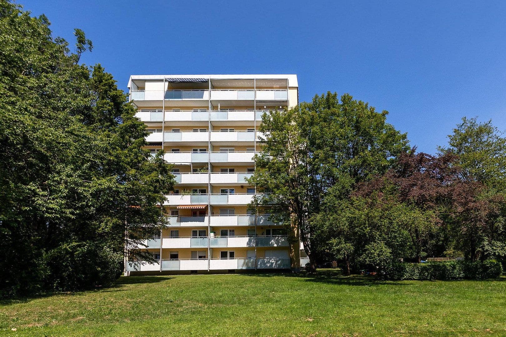 Prodej bytu 1+kk 42 m², Regina-Ullmann-Str. 73, München, Bavorsko Prodej bytu 1+kk 42 m², Regina-Ullmann-Str. 73, München, Bavorsko