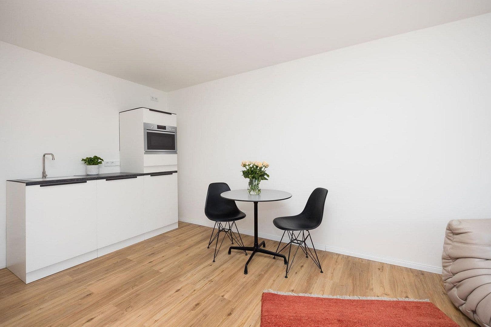 Pronájem bytu 1+kk 42 m², Regina-Ullmann-Straße 73, München, Bavorsko Pronájem bytu 1+kk 42 m², Regina-Ullmann-Straße 73, München, Bavorsko