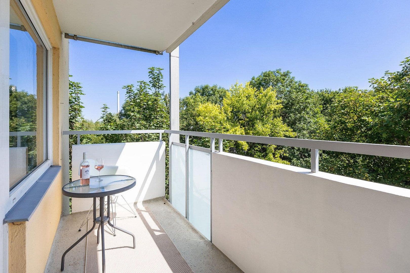 Pronájem bytu 1+kk 42 m², Regina-Ullmann-Straße 73, München, Bavorsko Pronájem bytu 1+kk 42 m², Regina-Ullmann-Straße 73, München, Bavorsko