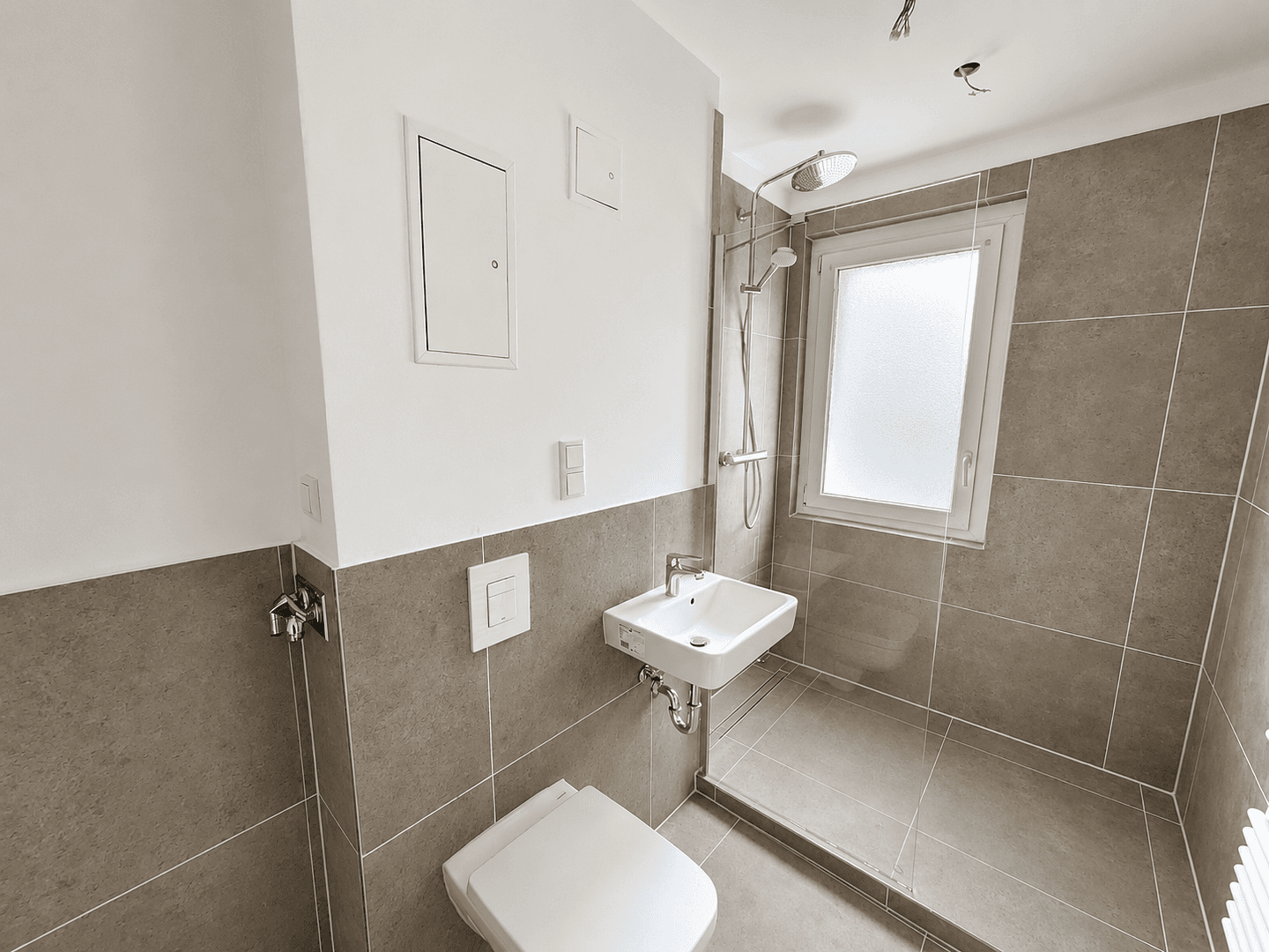 Prodej bytu 2+1 46 m², Simpsonweg 1, Berlin, Berlín Prodej bytu 2+1 46 m², Simpsonweg 1, Berlin, Berlín
