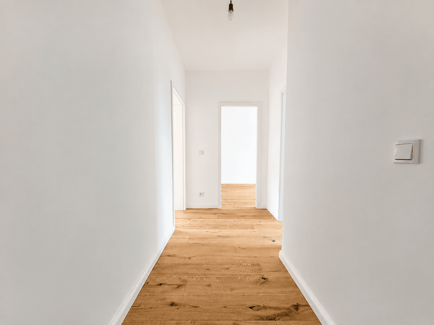 Prodej bytu 2+1 46 m², Simpsonweg 1, Berlin, Berlín Prodej bytu 2+1 46 m², Simpsonweg 1, Berlin, Berlín