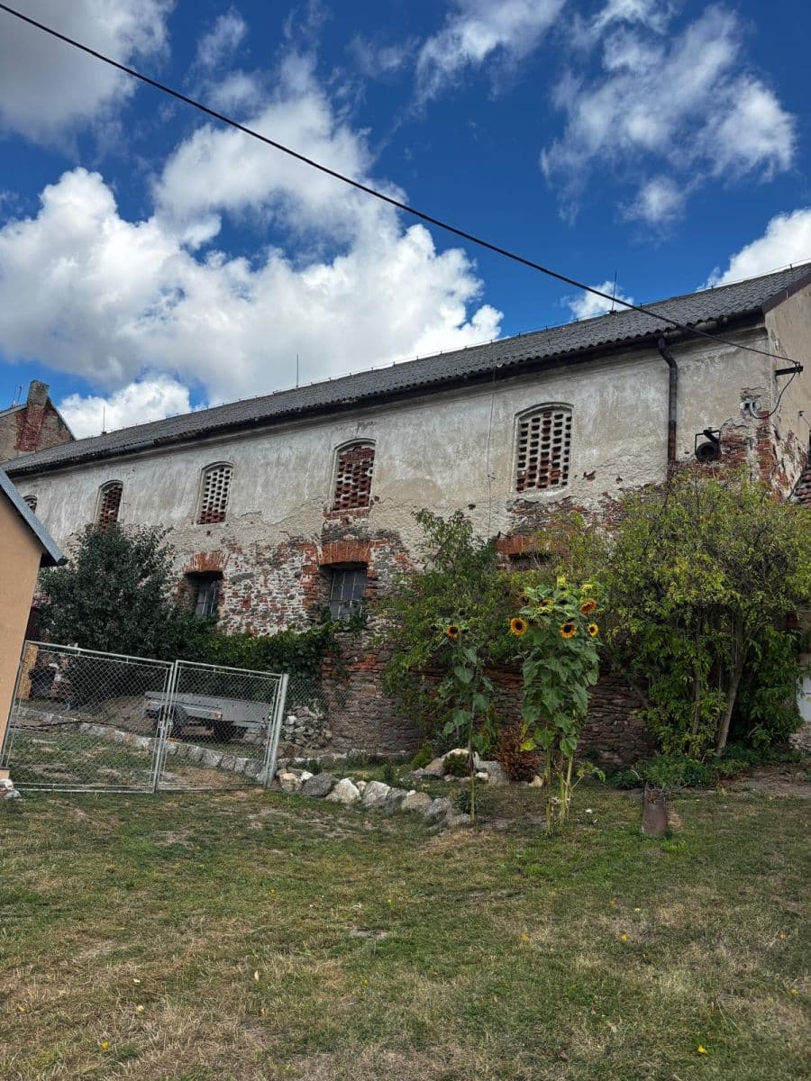 Prodej nebytového prostoru 480 m², Slavičky, Kraj Vysočina Prodej nebytového prostoru 480 m², Slavičky, Kraj Vysočina