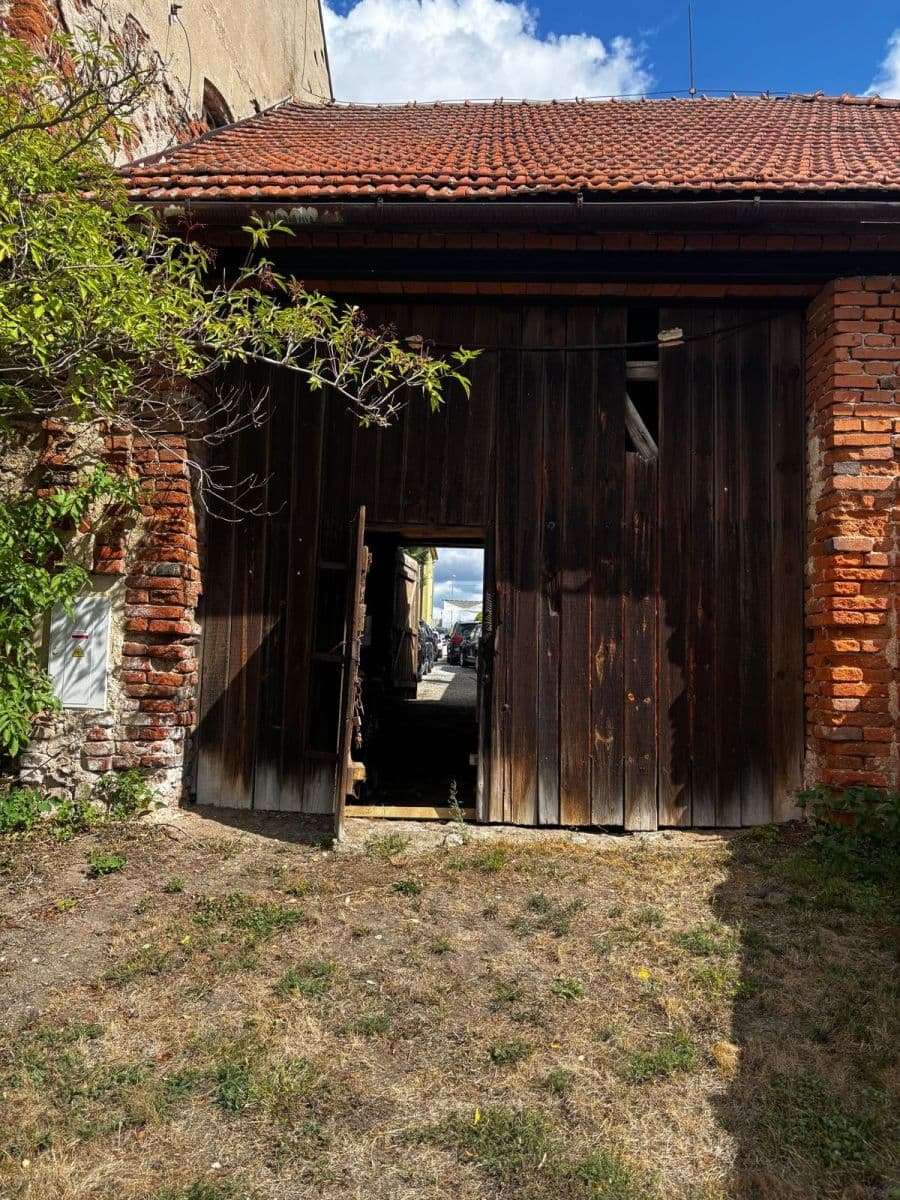 Prodej nebytového prostoru 480 m², Slavičky, Kraj Vysočina Prodej nebytového prostoru 480 m², Slavičky, Kraj Vysočina
