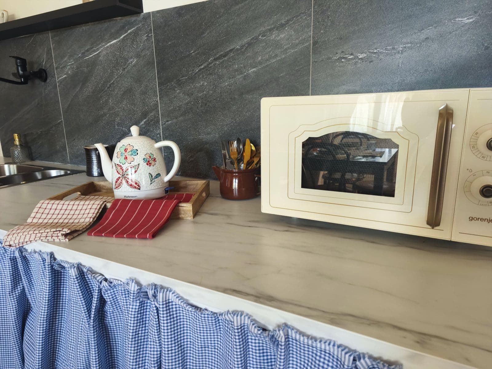 Pronájem bytu 55 m², Dolní Chaloupky, Praha, Praha Pronájem bytu 55 m², Dolní Chaloupky, Praha, Praha