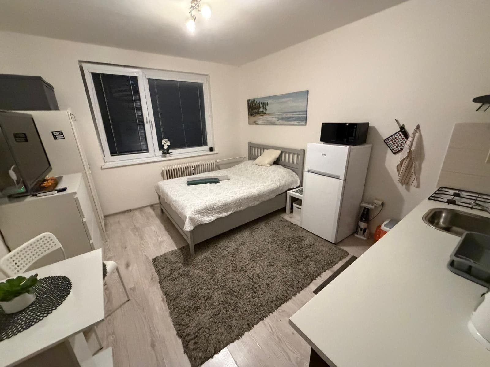 Pronájem bytu Garsoniéra 25 m², Klčové, Nové Mesto nad Váhom, Trenčiansky kraj Pronájem bytu Garsoniéra 25 m², Klčové, Nové Mesto nad Váhom, Trenčiansky kraj