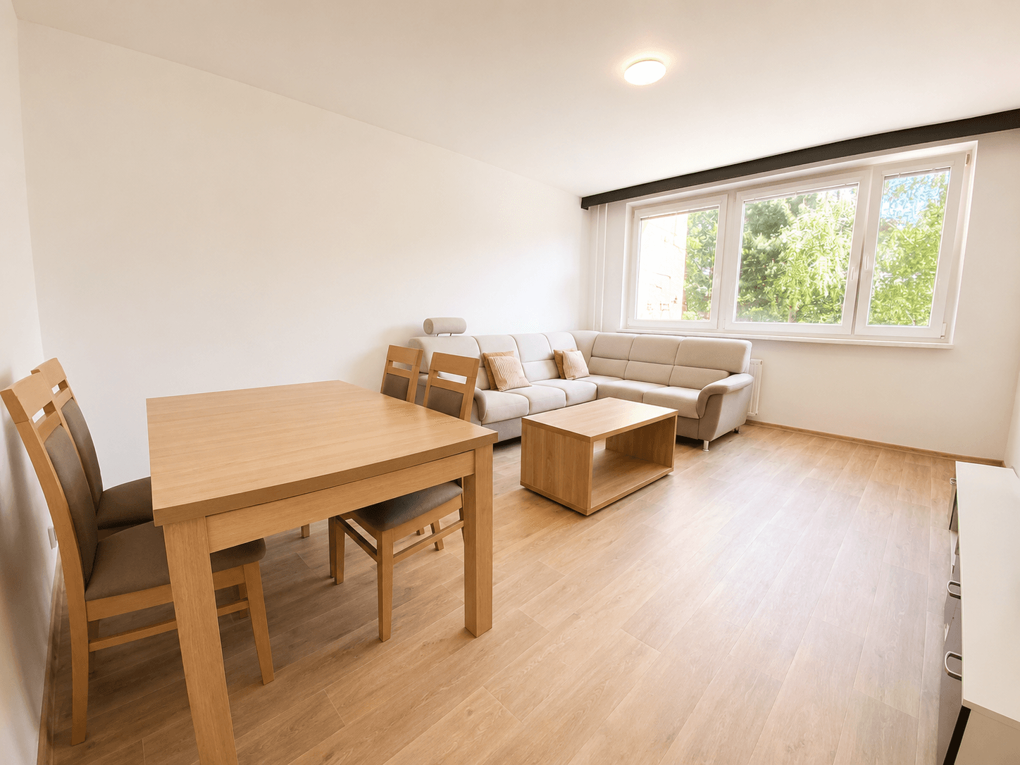 Prodej bytu 4+kk 89 m², Česká, Zlín, Zlínský kraj Prodej bytu 4+kk 89 m², Česká, Zlín, Zlínský kraj