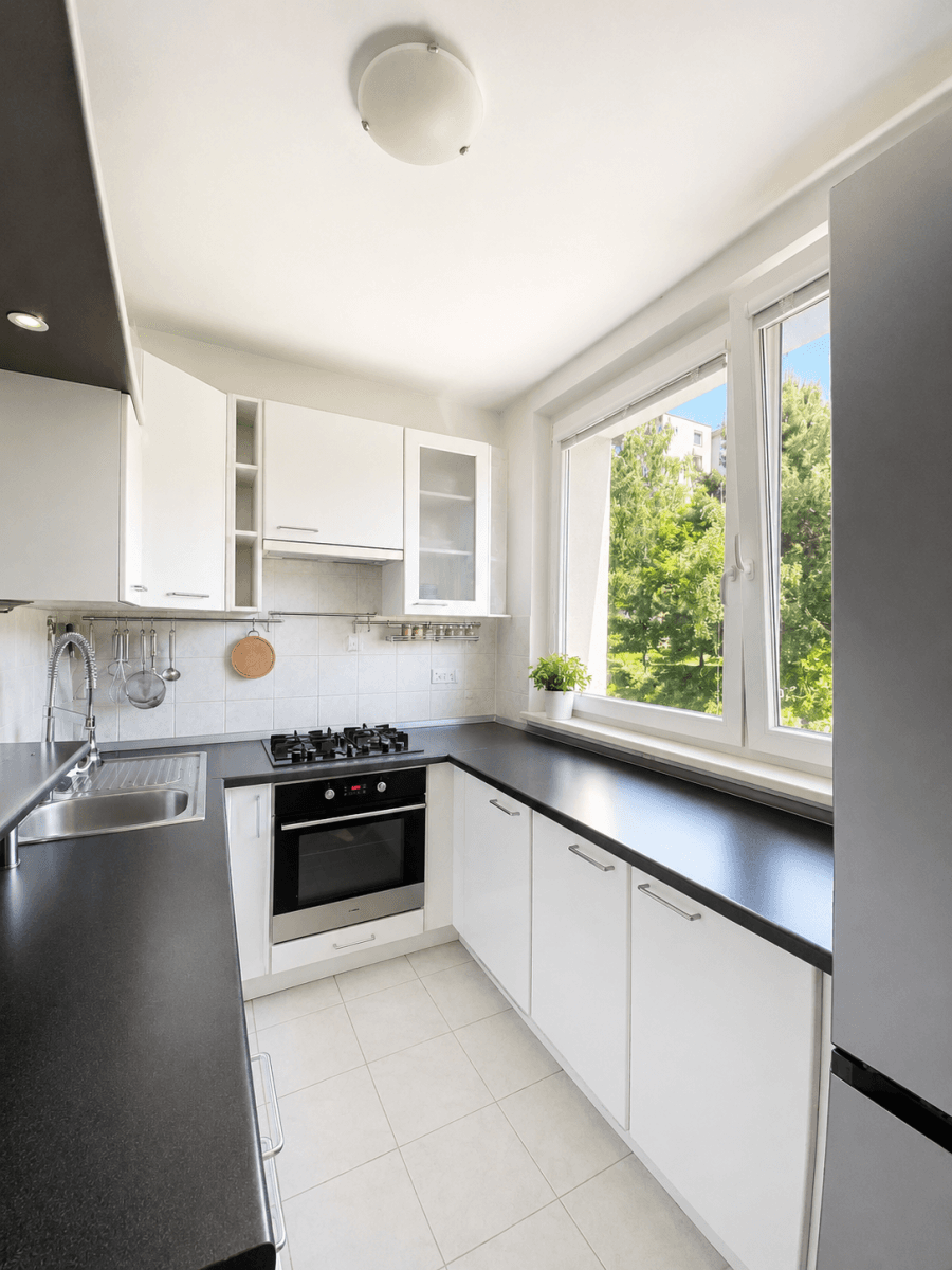 Prodej bytu 4+kk 89 m², Česká, Zlín, Zlínský kraj Prodej bytu 4+kk 89 m², Česká, Zlín, Zlínský kraj