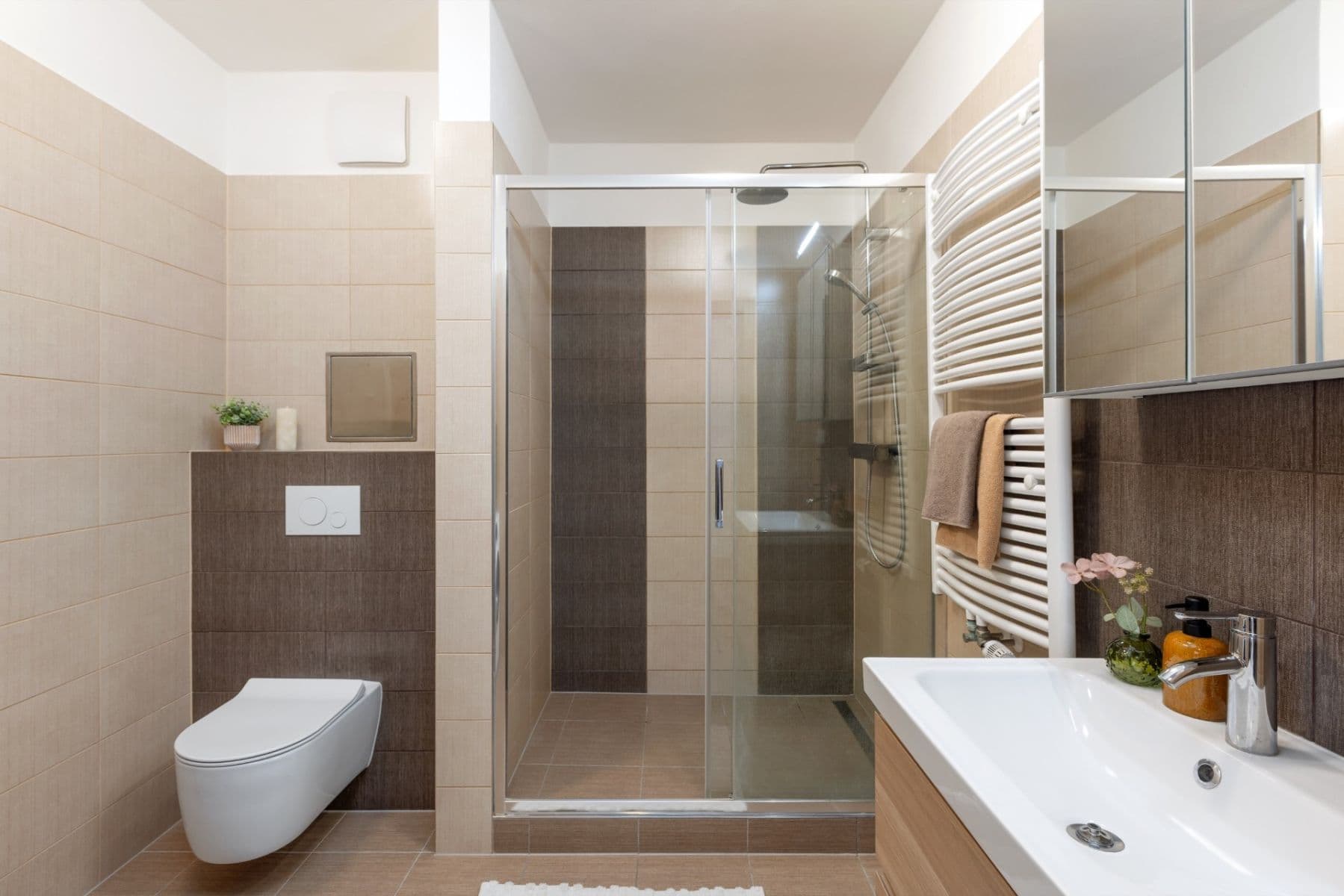 Pronájem bytu 2+kk 61 m², Nad Akcízem, Praha, Praha Pronájem bytu 2+kk 61 m², Nad Akcízem, Praha, Praha