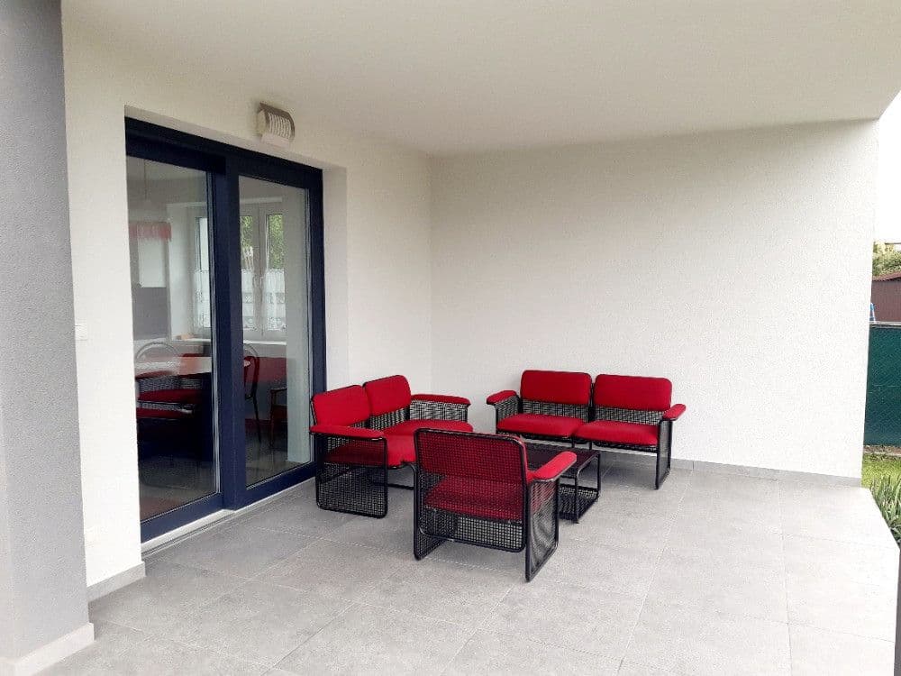Pronájem bytu 4+1 150 m², Na Zlaté stoce, České Budějovice, Jihočeský kraj Pronájem bytu 4+1 150 m², Na Zlaté stoce, České Budějovice, Jihočeský kraj