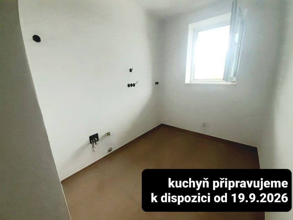 Pronájem bytu 4+1 150 m², Na Zlaté stoce, České Budějovice, Jihočeský kraj Pronájem bytu 4+1 150 m², Na Zlaté stoce, České Budějovice, Jihočeský kraj