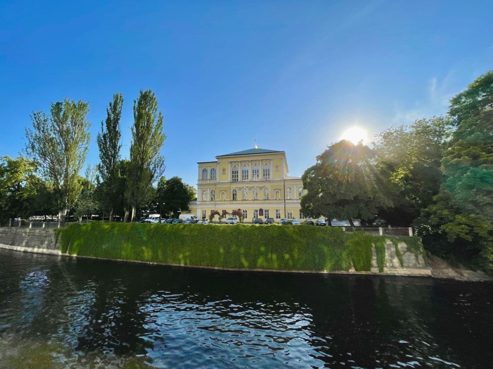 Pronájem bytu 3+1 178 m², Opatovická, Praha, Praha Pronájem bytu 3+1 178 m², Opatovická, Praha, Praha