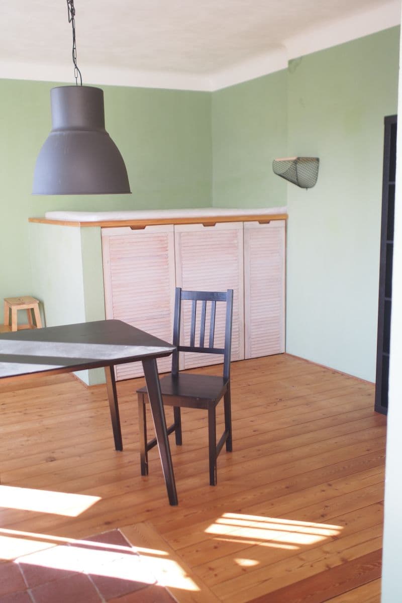 Pronájem bytu 1+kk 25 m², Nad Kajetánkou, Praha, Praha Pronájem bytu 1+kk 25 m², Nad Kajetánkou, Praha, Praha