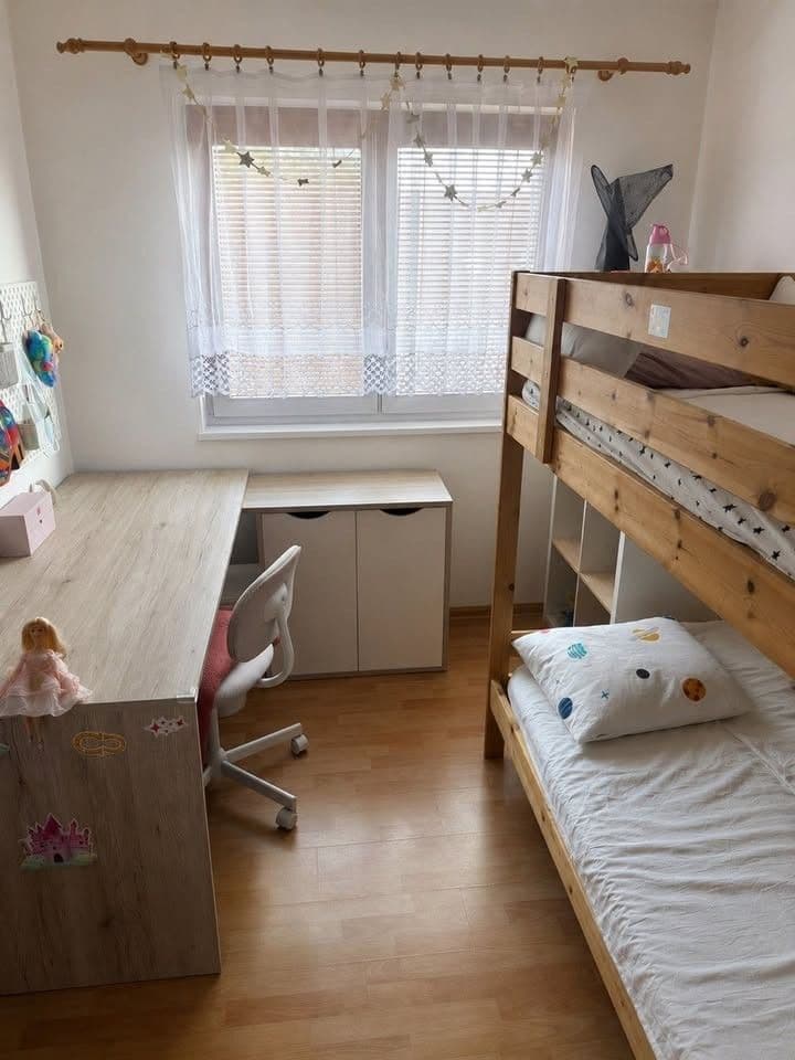 Pronájem bytu 4+kk 74 m², Politických vězňů, Horoměřice, Středočeský kraj Pronájem bytu 4+kk 74 m², Politických vězňů, Horoměřice, Středočeský kraj
