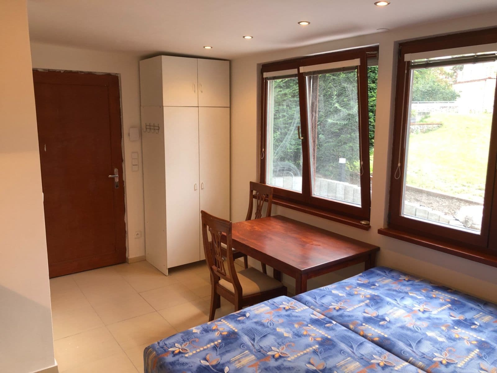 Pronájem bytu 1+kk 18 m², Nad Santoškou, Praha, Praha Pronájem bytu 1+kk 18 m², Nad Santoškou, Praha, Praha