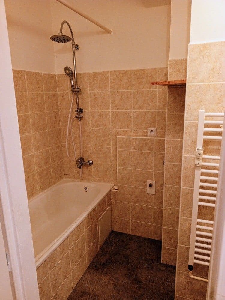 Prodej bytu 1+1 44 m², Topolová, Olomouc, Olomoucký kraj Prodej bytu 1+1 44 m², Topolová, Olomouc, Olomoucký kraj