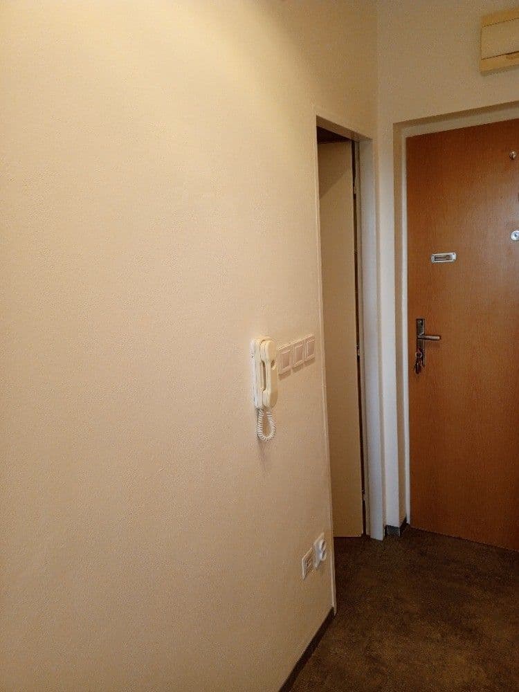 Prodej bytu 1+1 44 m², Topolová, Olomouc, Olomoucký kraj Prodej bytu 1+1 44 m², Topolová, Olomouc, Olomoucký kraj