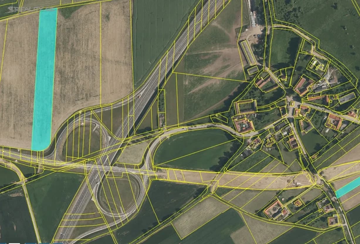 Prodej pozemku 18.446 m², Dolní Třebonín, Jihočeský kraj Prodej pozemku 18.446 m², Dolní Třebonín, Jihočeský kraj