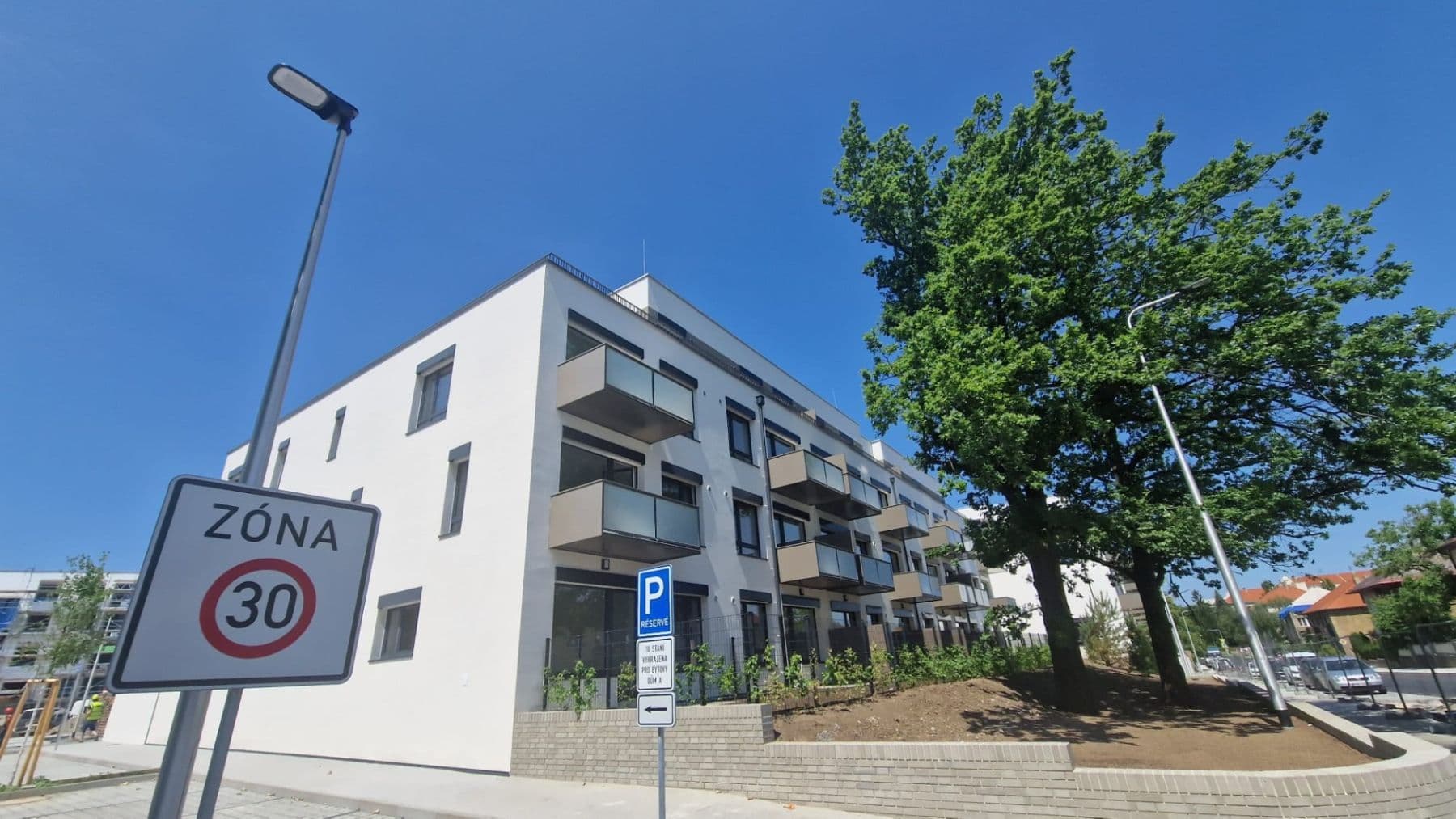 Prodej bytu 2+kk 47 m², Ke stadionu, Kladno, Středočeský kraj Prodej bytu 2+kk 47 m², Ke stadionu, Kladno, Středočeský kraj