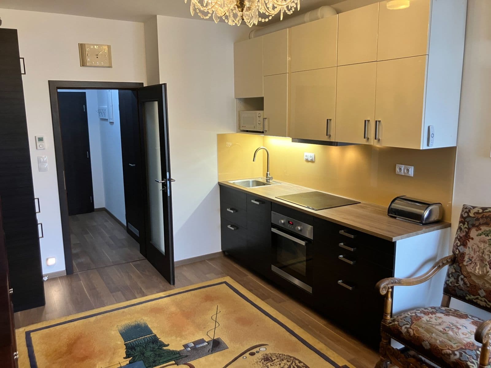 Pronájem bytu 1+kk 39 m², Rižská, Praha, Praha Pronájem bytu 1+kk 39 m², Rižská, Praha, Praha