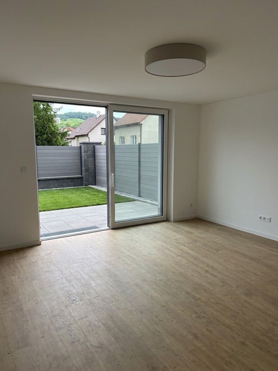 Pronájem bytu 2+kk 50 m², Ohnivcova, Praha, Praha Pronájem bytu 2+kk 50 m², Ohnivcova, Praha, Praha