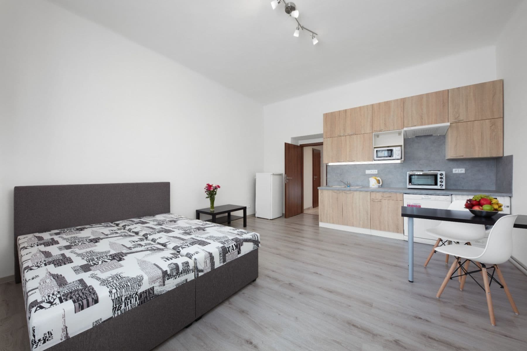 Pronájem bytu 1+kk 32 m², U Skládky, Praha, Praha Pronájem bytu 1+kk 32 m², U Skládky, Praha, Praha