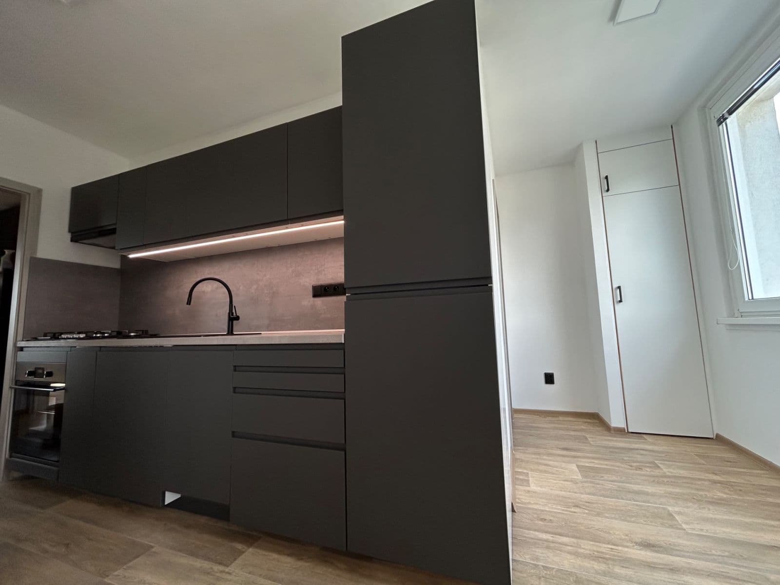 Pronájem bytu 3+1 79 m², Zahradní, Šumperk, Olomoucký kraj Pronájem bytu 3+1 79 m², Zahradní, Šumperk, Olomoucký kraj
