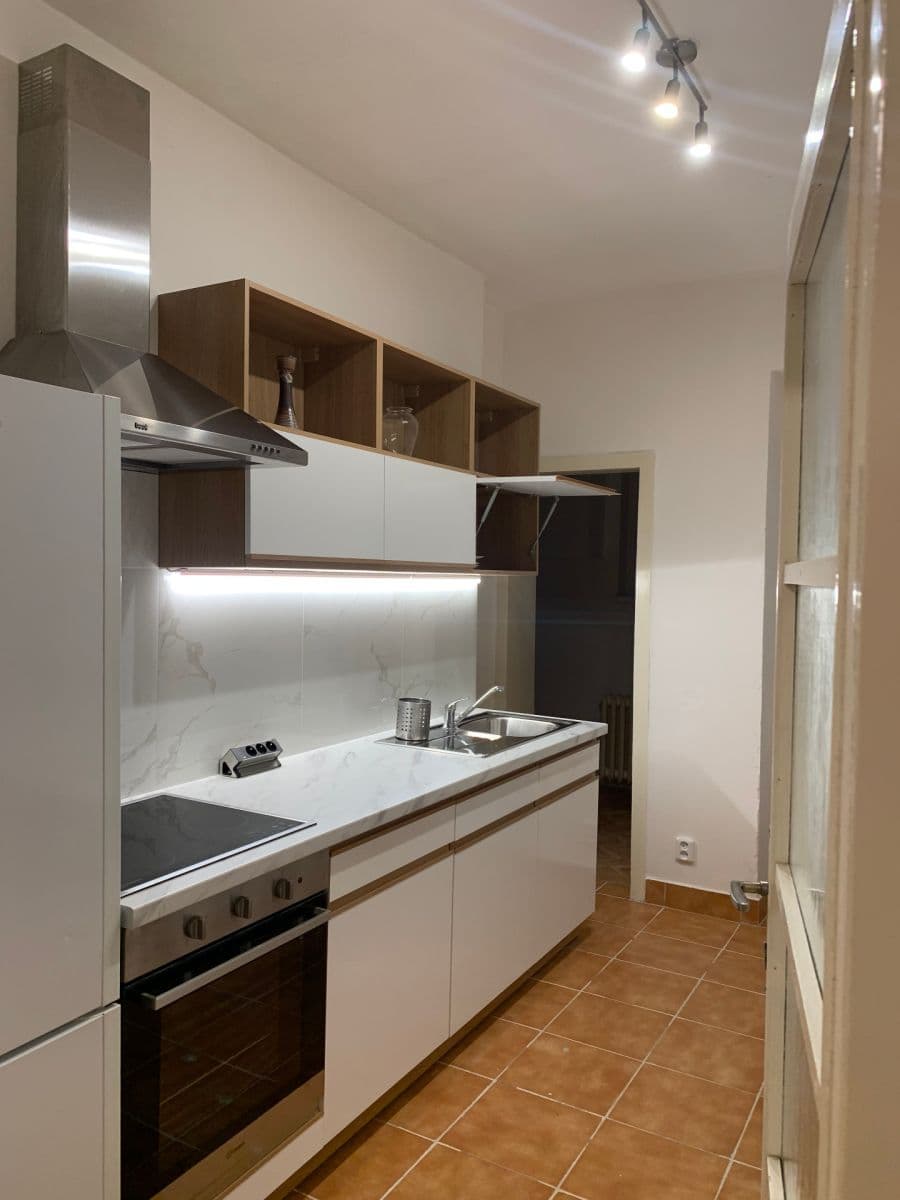 Pronájem bytu 3+1 84 m², Kounicova, Brno, Jihomoravský kraj Pronájem bytu 3+1 84 m², Kounicova, Brno, Jihomoravský kraj