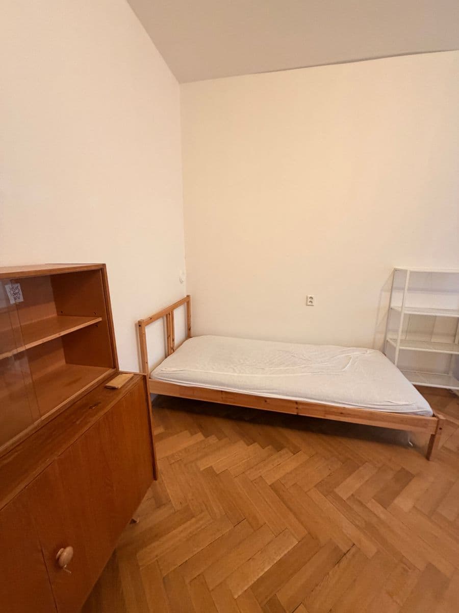 Pronájem bytu 3+1 84 m², Kounicova, Brno, Jihomoravský kraj Pronájem bytu 3+1 84 m², Kounicova, Brno, Jihomoravský kraj