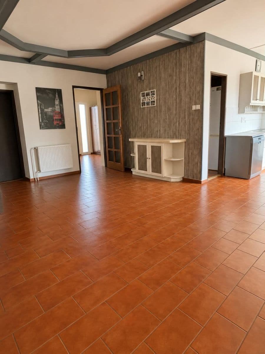Prodej domu 191 m², pozemek 376 m², Zahradní, Prušánky, Jihomoravský kraj Prodej domu 191 m², pozemek 376 m², Zahradní, Prušánky, Jihomoravský kraj