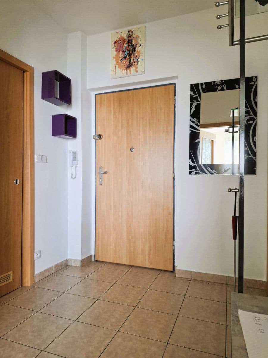 Pronájem bytu 2+kk 48 m², Jeřabinová, Praha, Praha Pronájem bytu 2+kk 48 m², Jeřabinová, Praha, Praha