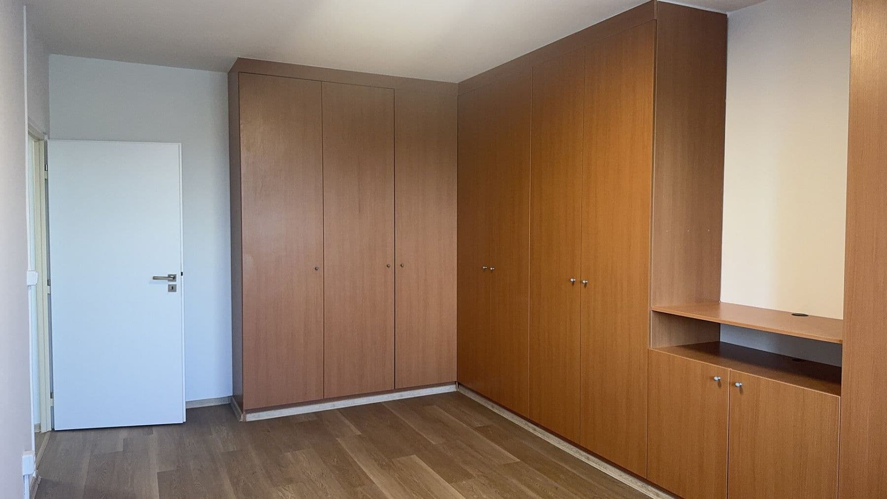 Pronájem bytu 3+1 84 m², Roháčova, Český Brod, Středočeský kraj Pronájem bytu 3+1 84 m², Roháčova, Český Brod, Středočeský kraj