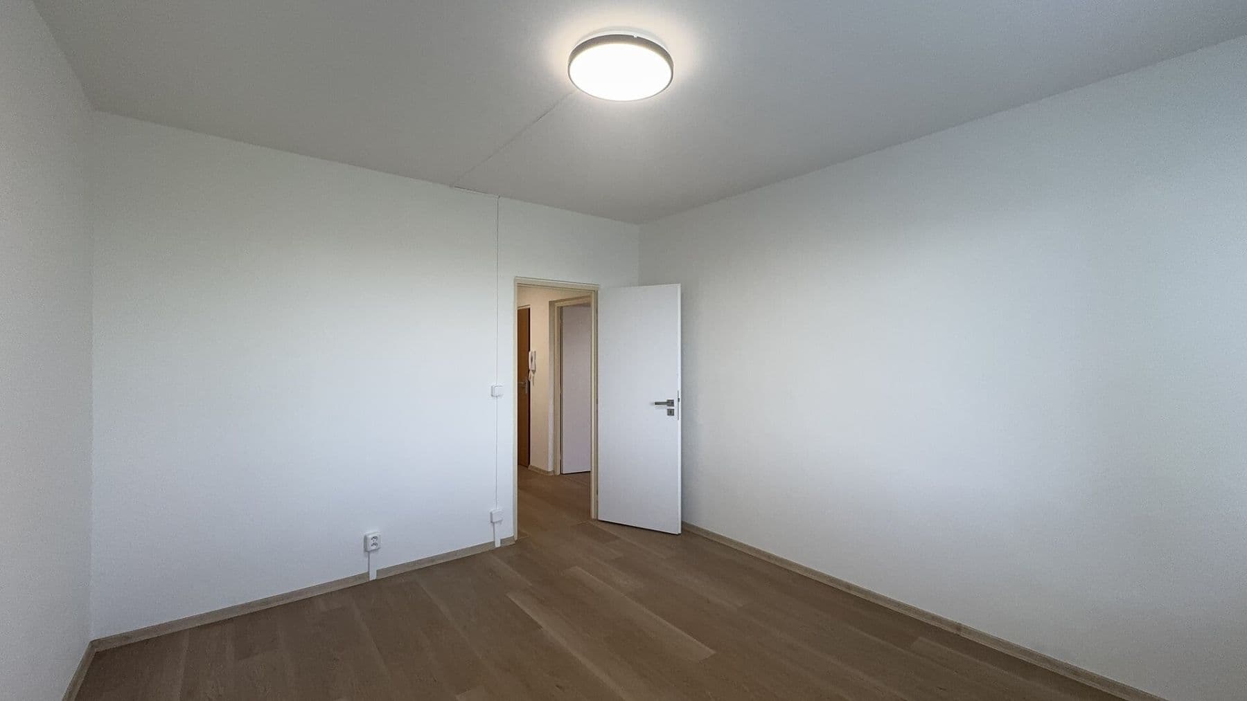 Pronájem bytu 3+1 84 m², Roháčova, Český Brod, Středočeský kraj Pronájem bytu 3+1 84 m², Roháčova, Český Brod, Středočeský kraj
