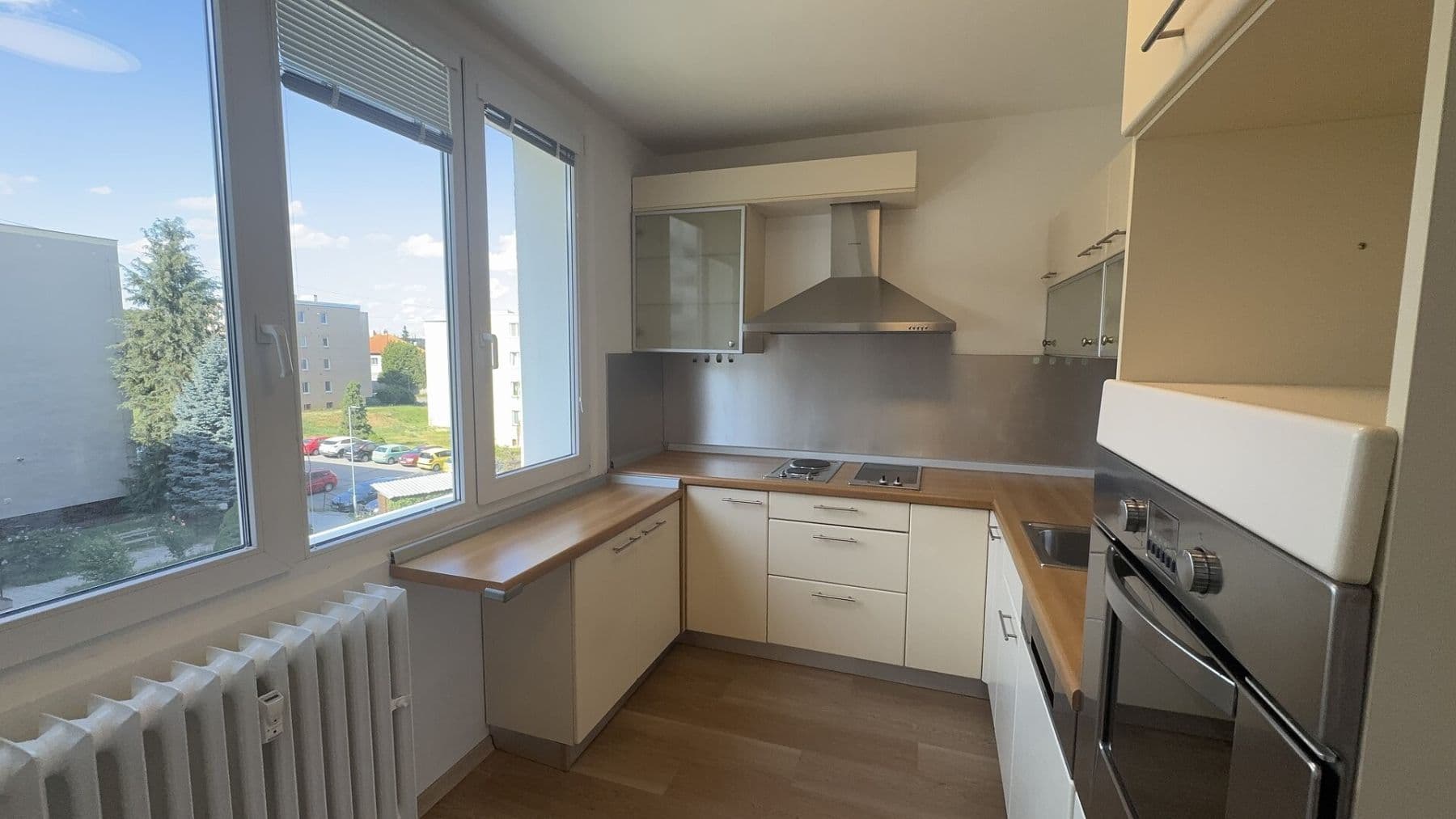 Pronájem bytu 3+1 84 m², Roháčova, Český Brod, Středočeský kraj Pronájem bytu 3+1 84 m², Roháčova, Český Brod, Středočeský kraj