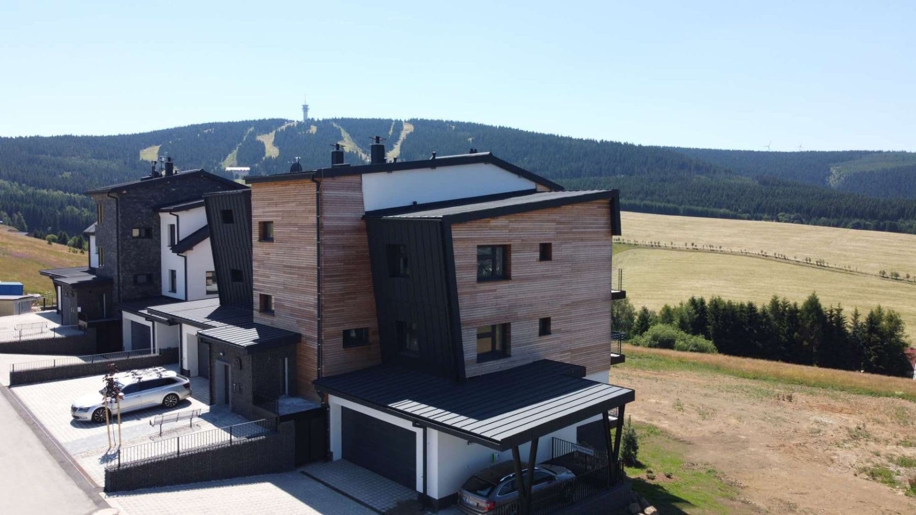 Prodej bytu 3+kk 86 m², Loučná pod Klínovcem, Ústecký kraj Prodej bytu 3+kk 86 m², Loučná pod Klínovcem, Ústecký kraj