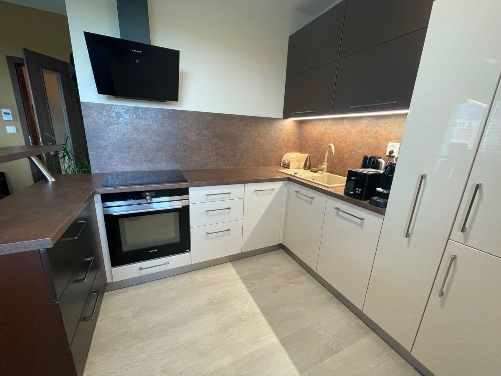 Pronájem bytu 2+kk 54 m², Želetická, Praha, Praha Pronájem bytu 2+kk 54 m², Želetická, Praha, Praha