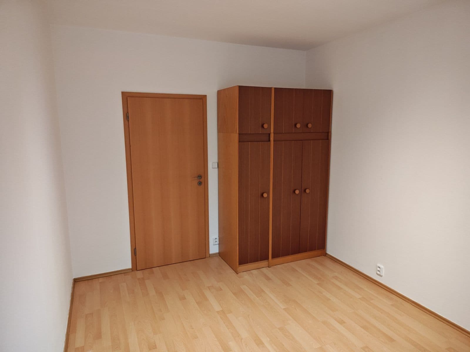 Pronájem bytu 2+kk 53 m², Lysolajská, Horoměřice, Středočeský kraj Pronájem bytu 2+kk 53 m², Lysolajská, Horoměřice, Středočeský kraj