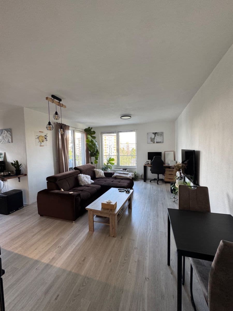 Pronájem bytu 2+kk 64 m², Františka Kováříka, Plzeň, Plzeňský kraj Pronájem bytu 2+kk 64 m², Františka Kováříka, Plzeň, Plzeňský kraj