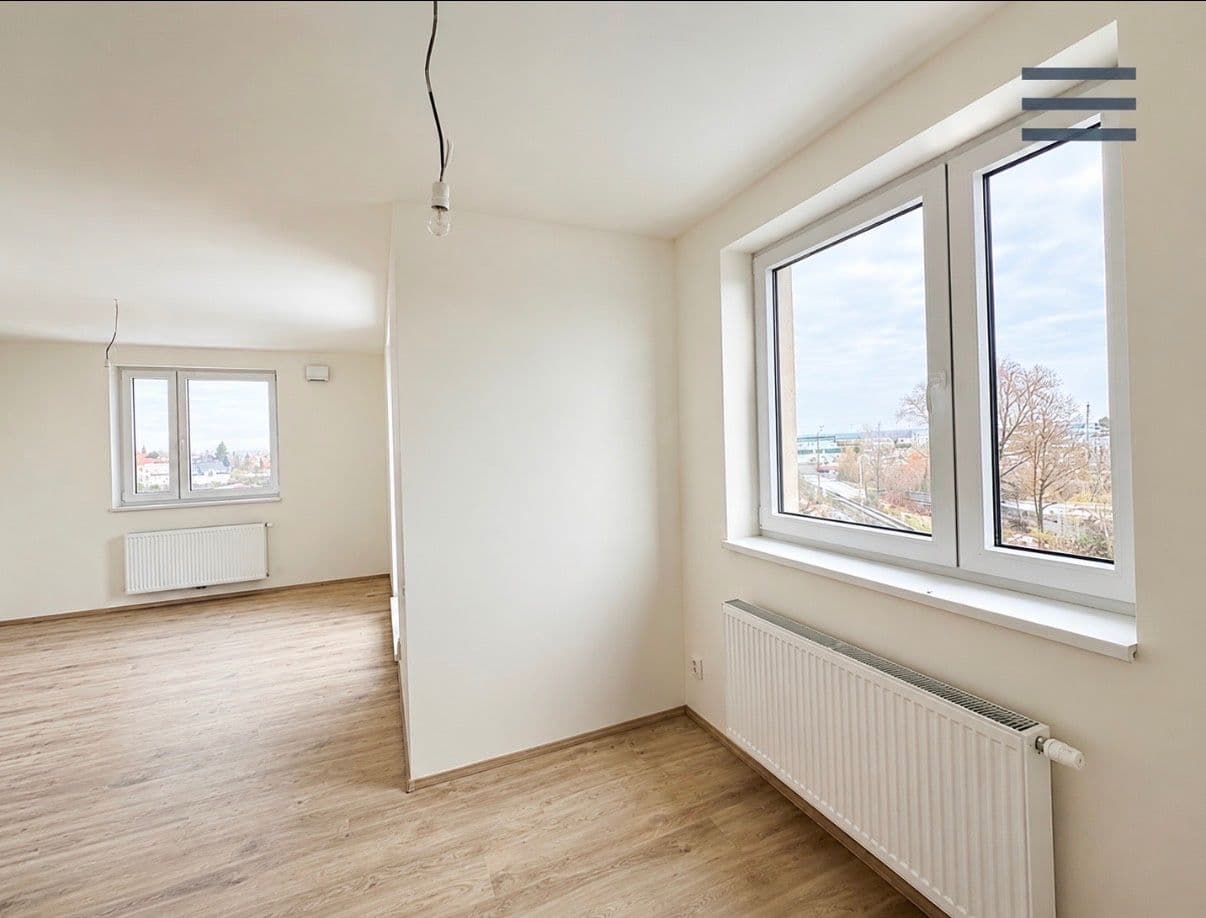 Pronájem bytu 2+kk 60 m², Augustina Lukeše, Brandýs nad Labem-Stará Boleslav, Středočeský kraj Pronájem bytu 2+kk 60 m², Augustina Lukeše, Brandýs nad Labem-Stará Boleslav, Středočeský kraj