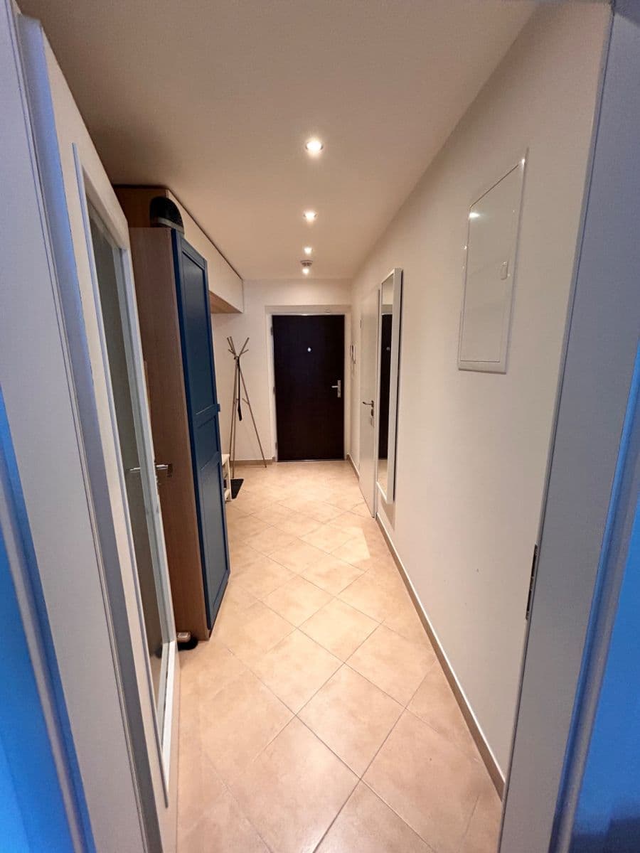 Pronájem bytu Garsoniéra 35 m², Olšanská, Praha, Praha Pronájem bytu Garsoniéra 35 m², Olšanská, Praha, Praha