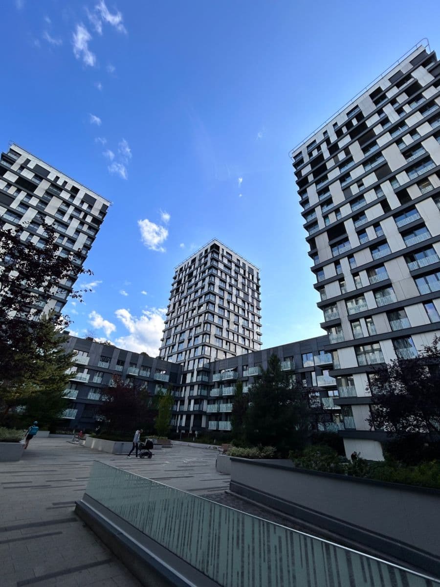 Pronájem bytu Garsoniéra 35 m², Olšanská, Praha, Praha Pronájem bytu Garsoniéra 35 m², Olšanská, Praha, Praha